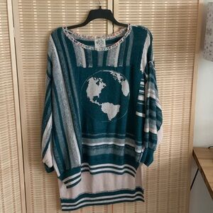 We The Free Teal and Cream Globe Sweater Size Extra Small